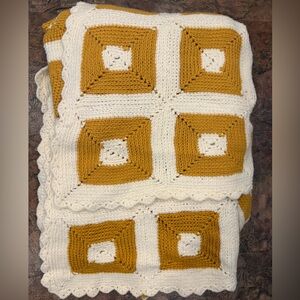 Vintage handmade cream and mustard yellow Afghan blanket throw